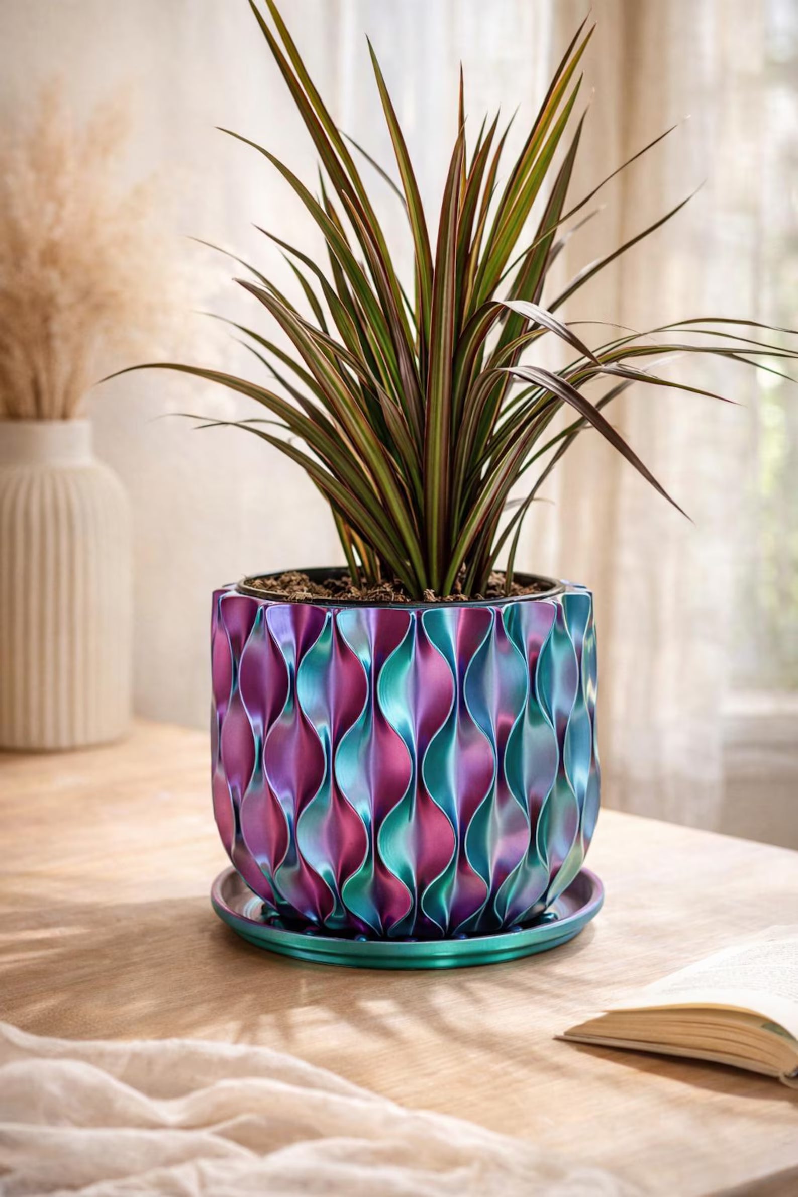 Geometric Wave Planter